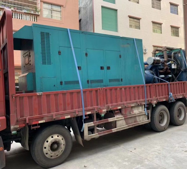 鄂温克如何在不同负载率下确保 400KW 柴油发电机组的正常运行？