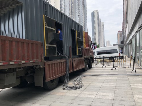 鄂温克柴油发电机空气滤清器在不同季节的更换周期是否有差异？