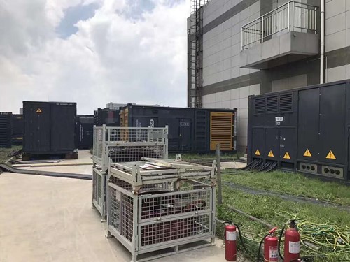 鄂温克除了定期检查，还有哪些方法可以及时发现接触式转速表探头的磨损？