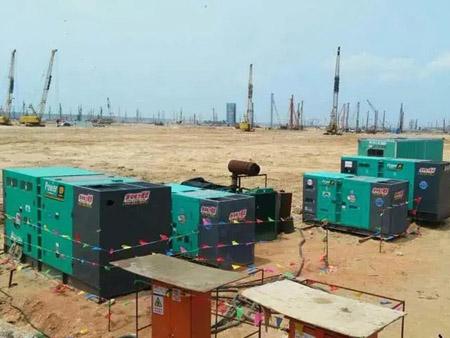 鄂温克测量水冷式机油散热器密封件尺寸的具体步骤是什么？